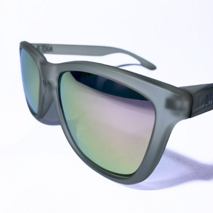 Polarized gray gafas akea